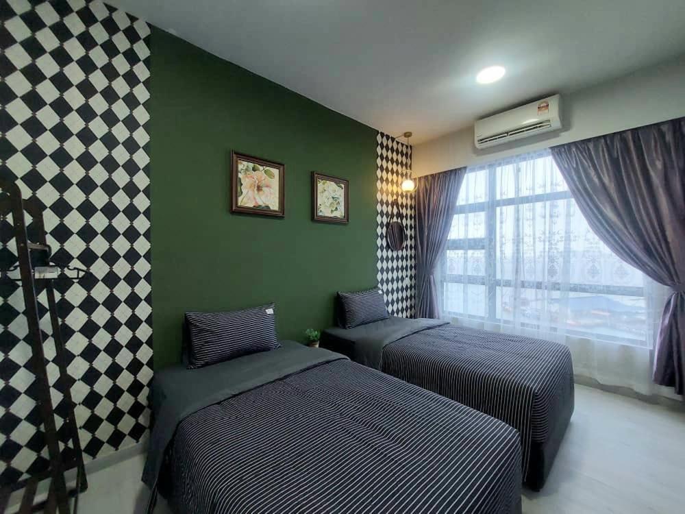 J'Stay Seaview Suite Jesselton Quay קוטה קינבלו מראה חיצוני תמונה