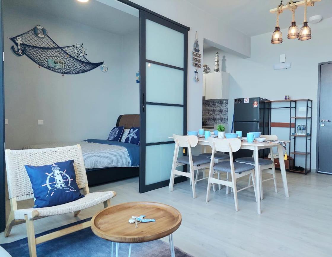 J'Stay Seaview Suite Jesselton Quay קוטה קינבלו מראה חיצוני תמונה